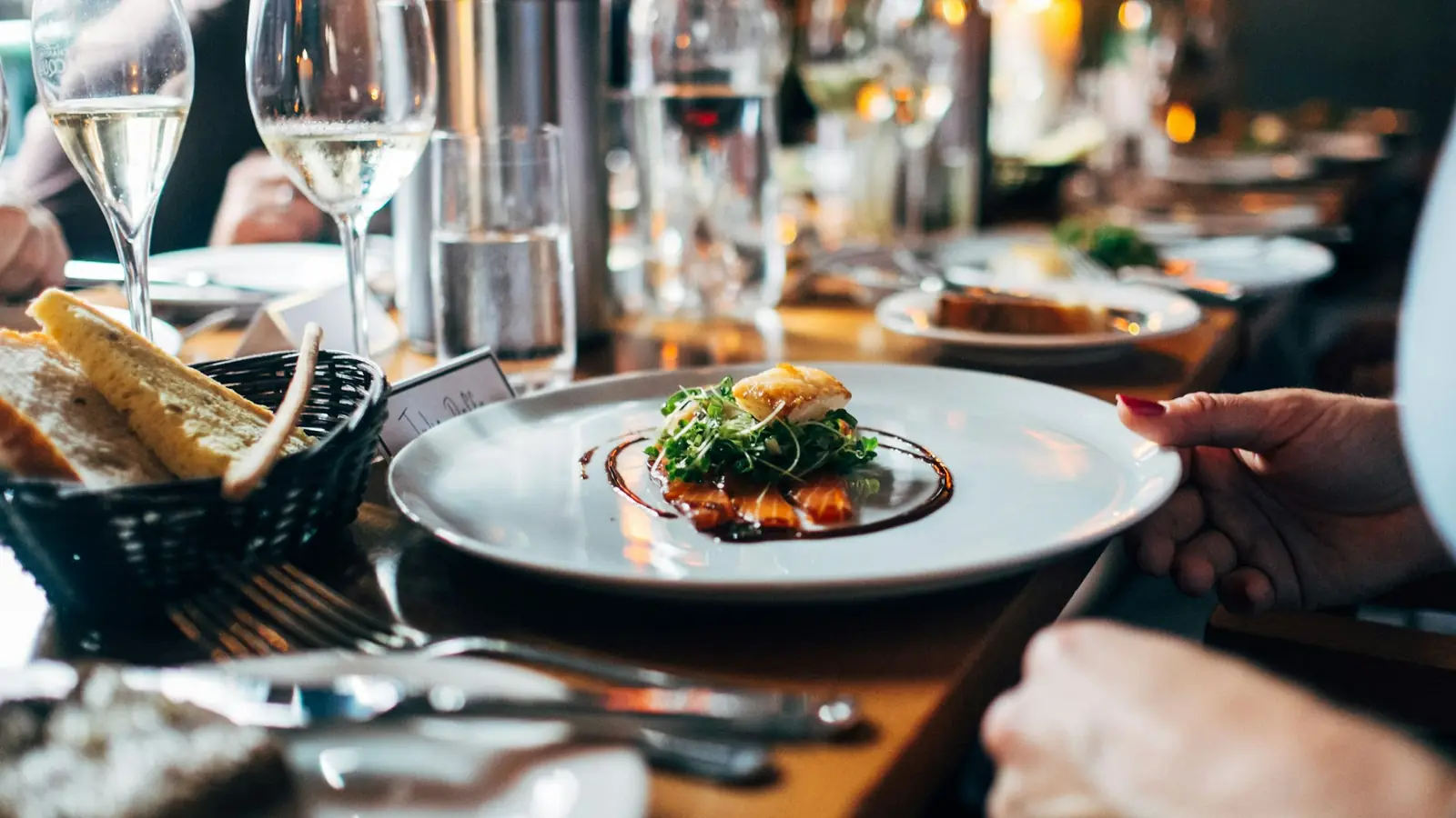 Restaurant køkken i aktion